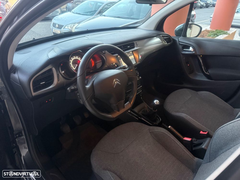 Citroën C3 1.6 BlueHDi Exclusive - 28