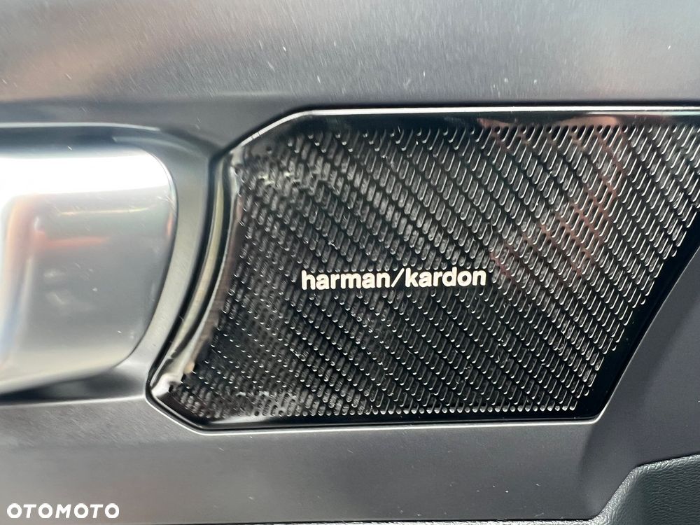 Volvo XC 40 D3 AWD R-Desgin - 17