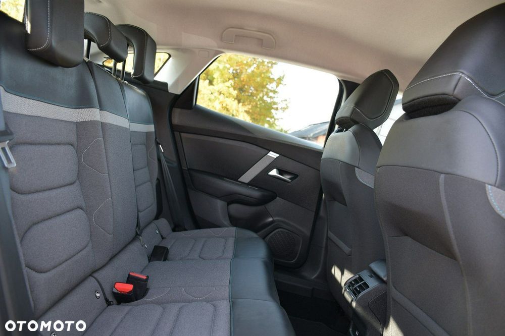 Citroën C4 1.2 PureTech Plus S&S - 19