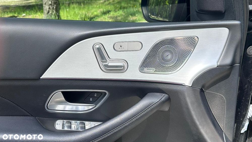 Mercedes-Benz GLE 300 d 4-Matic - 13
