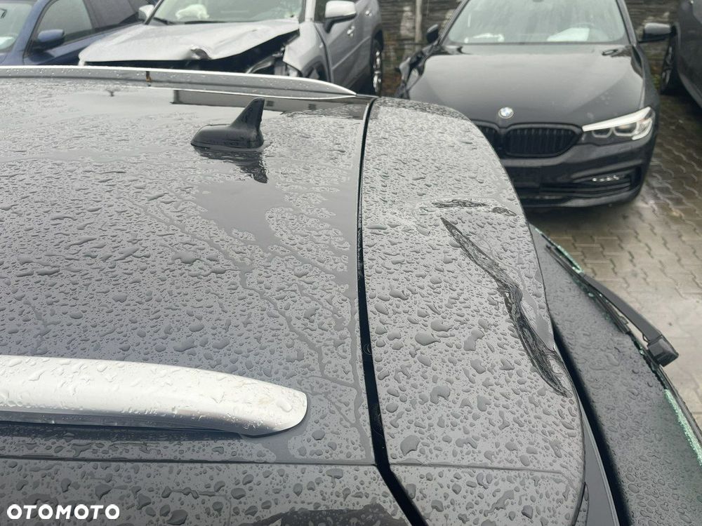 Volkswagen Passat 2.0 TDI Elegance DSG - 16