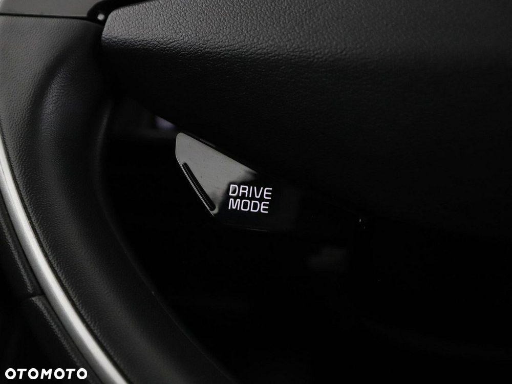 Kia Niro 1.6 GDI Hybrid M - 33