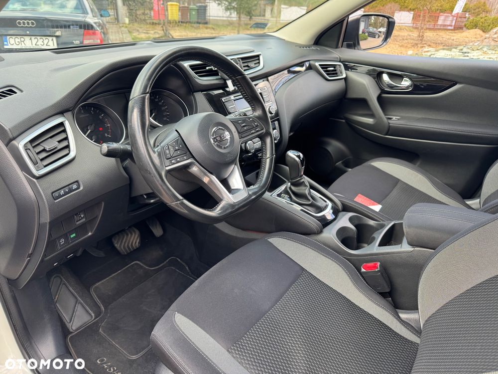 Nissan Qashqai 1.2 DIG-T N-Connecta Xtronic EU6 - 12