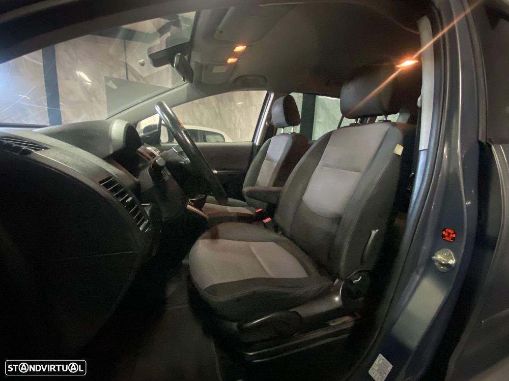 Mazda 5 MZR-CD 2.0 Comfort - 7