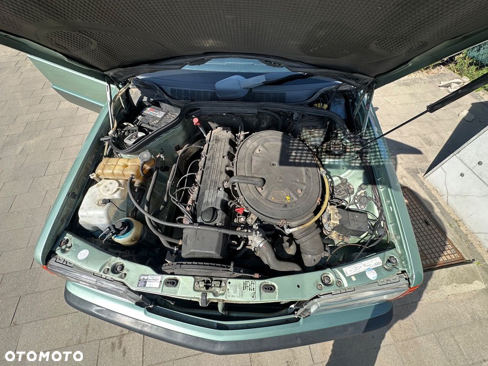 Mercedes-Benz W201 (190) - 8
