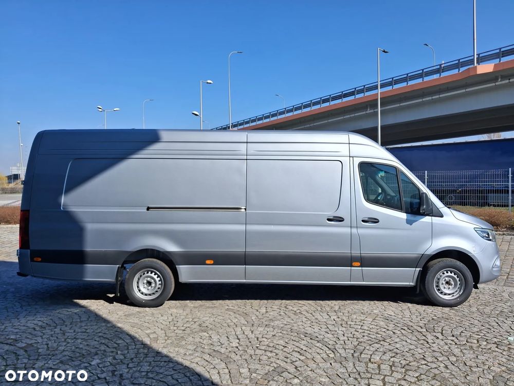 Mercedes-Benz Sprinter 319 CDI - 8