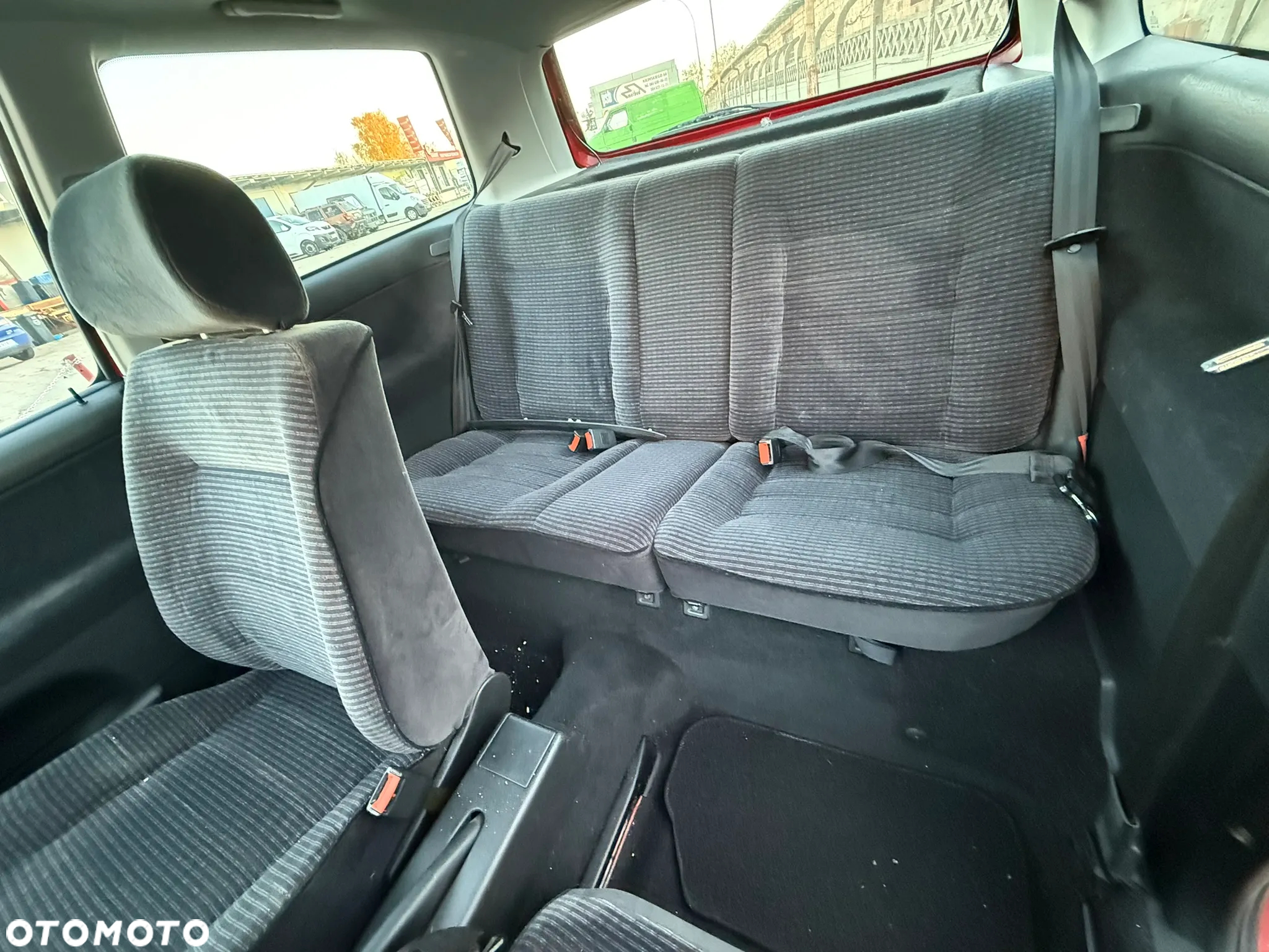 Volkswagen Golf - 14