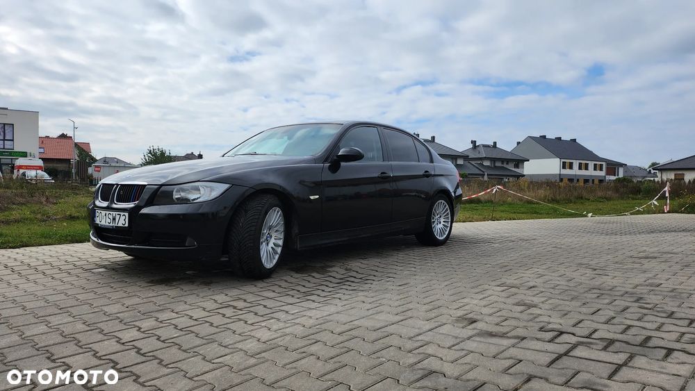 BMW Seria 3 - 1