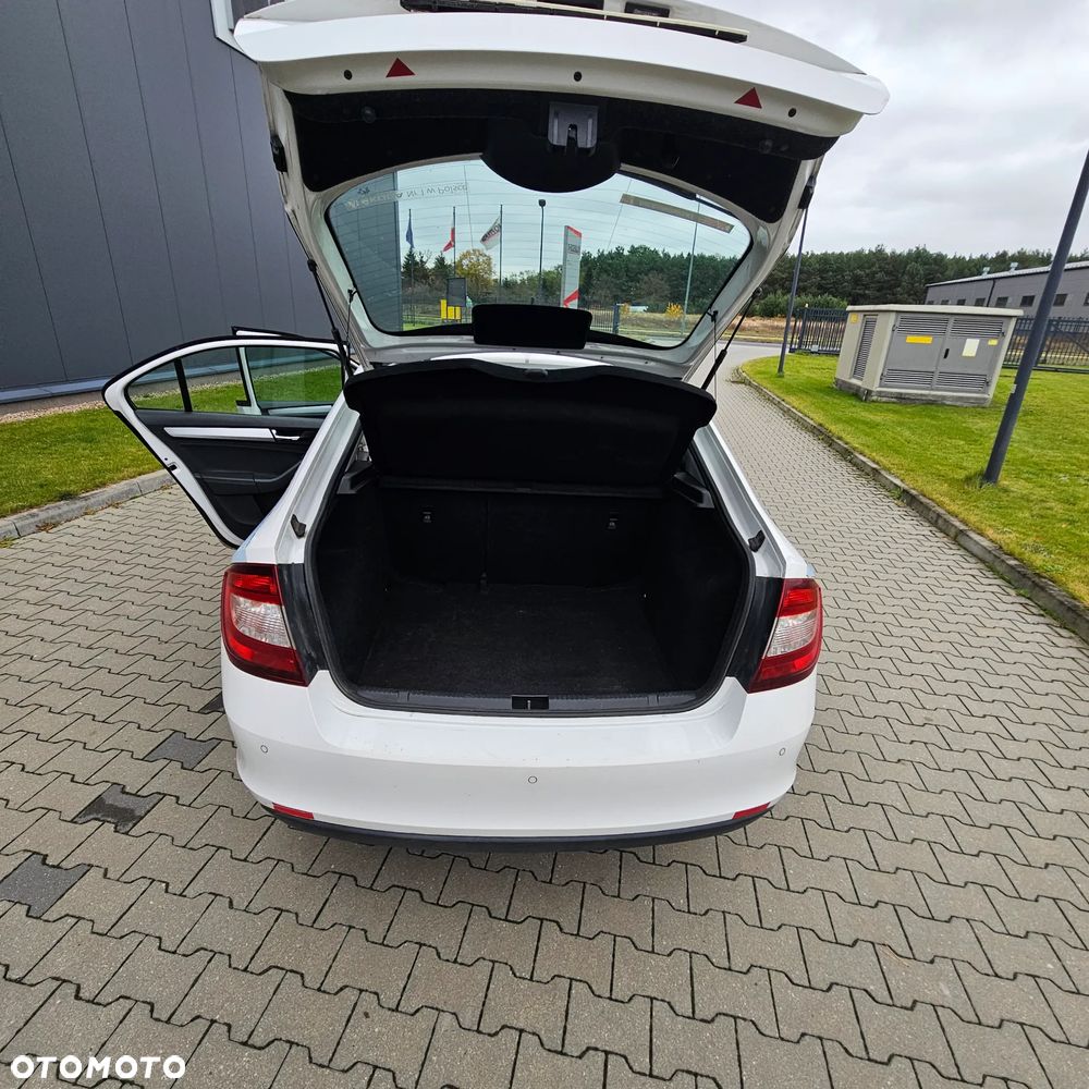 Skoda RAPID - 4