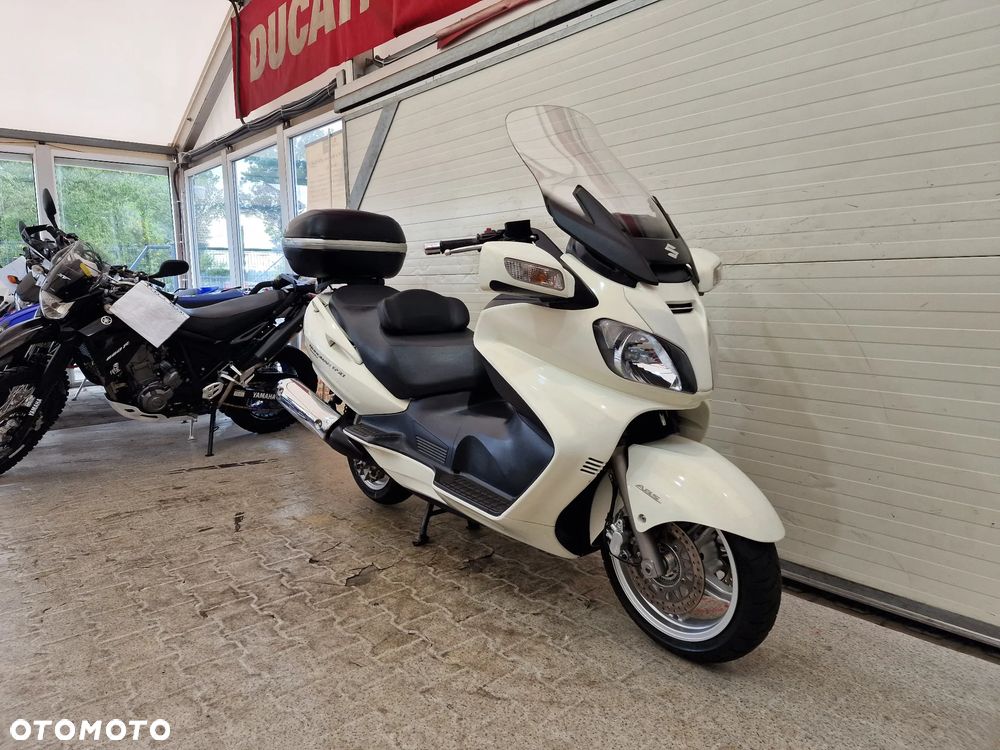Suzuki Burgman - 3
