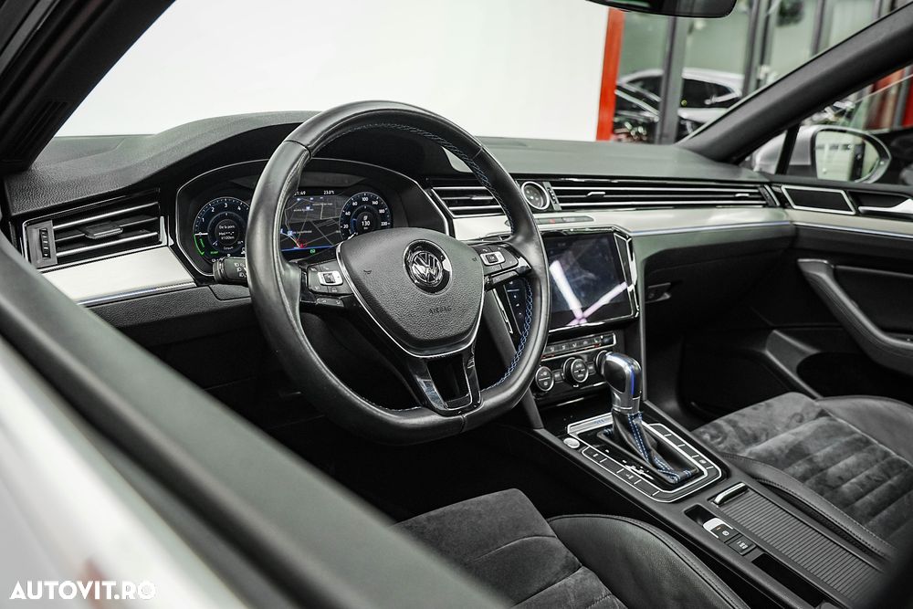Volkswagen Passat 1.4 TSI Plug-In-Hybrid DSG GTE - 10