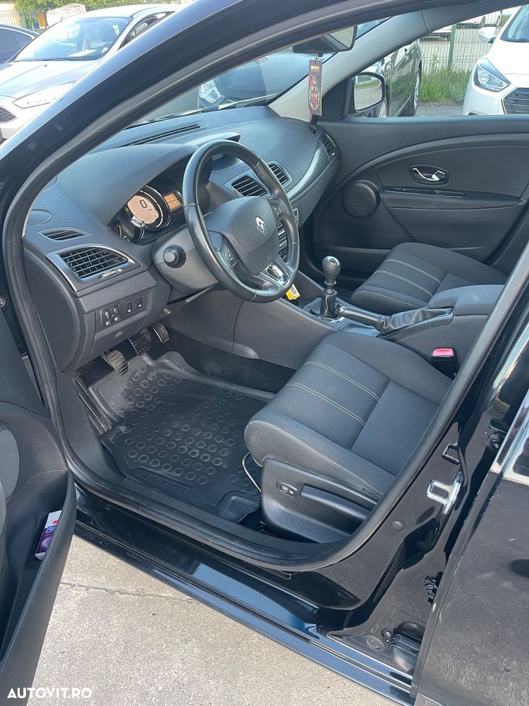 Renault Megane - 5