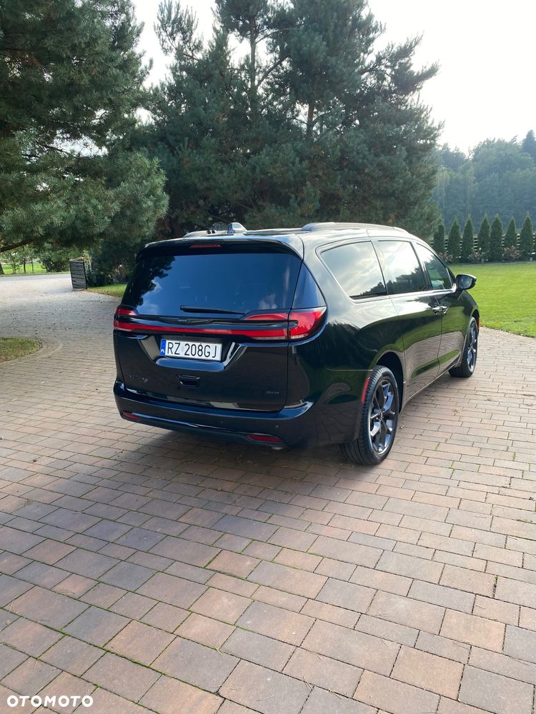 Chrysler Pacifica - 6