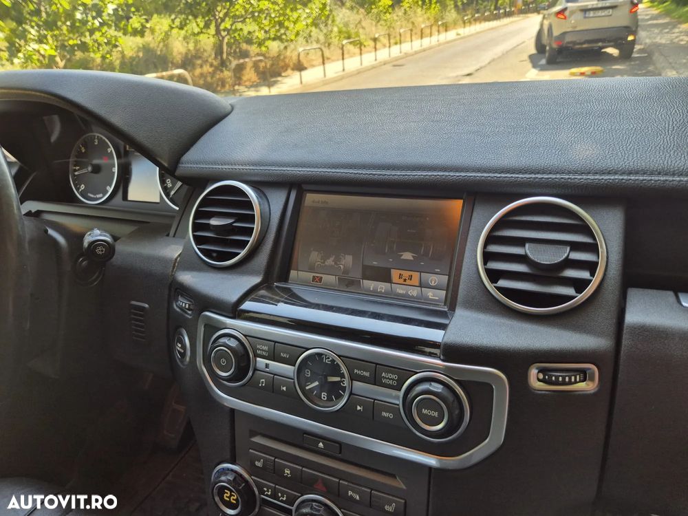 Land Rover Discovery 3.0 TD HSE Aut. - 11