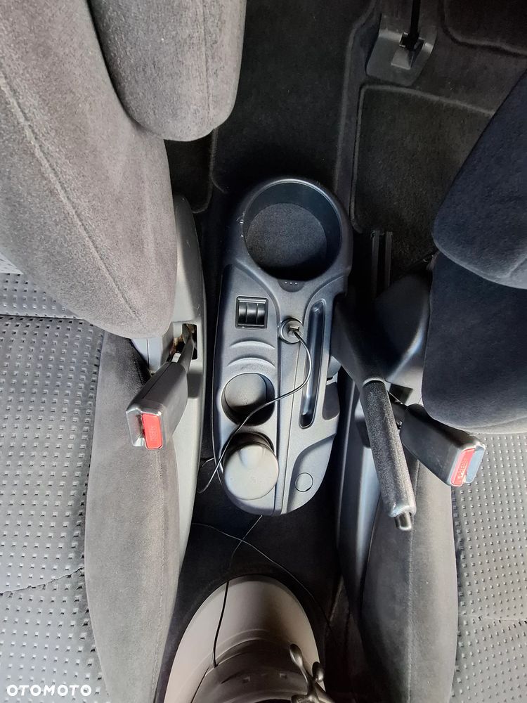 Mitsubishi Grandis 2.0 DI-D Invite - 13