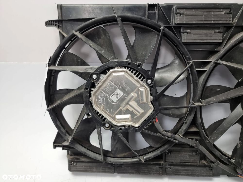 AUDI A8 L D5 4N 3.0 TFSI 2018 sedan benzyna automat 340km 8W0121003D Elektryczny wentylator chłodnicy - 4