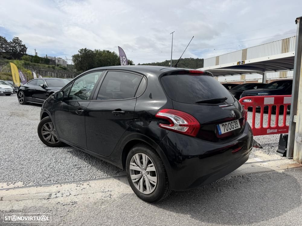 Peugeot 208 1.4 HDi Allure - 7