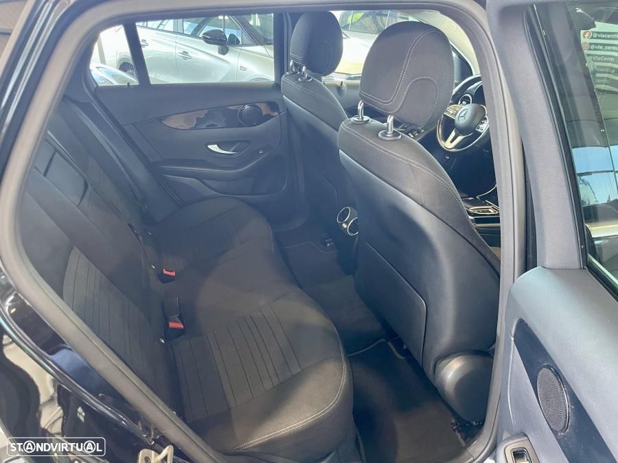Mercedes-Benz GLC 300 e 4Matic - 24