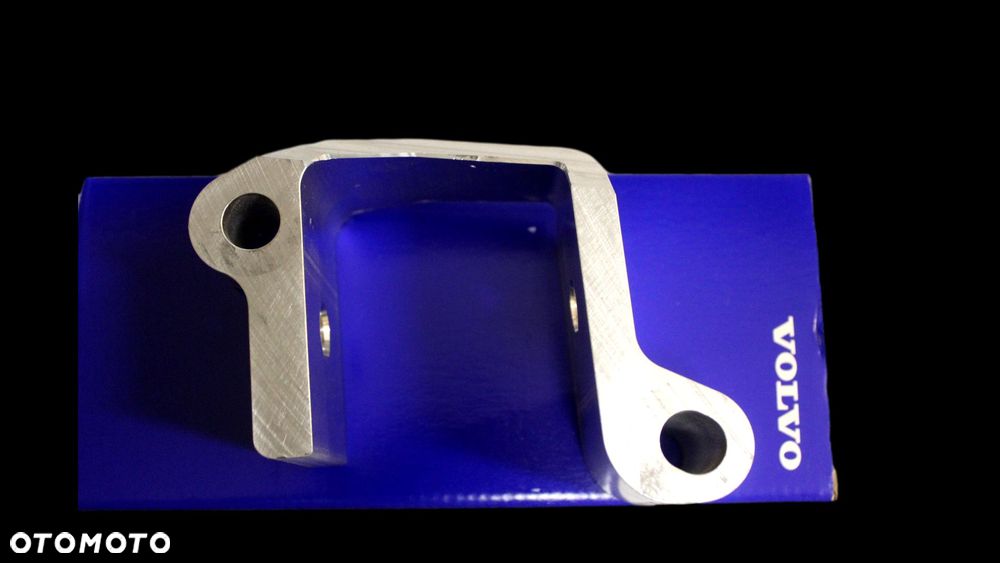 VOLVO S60 V60 XC60 II wspornik tulei wahacza przod 31360708 - 1