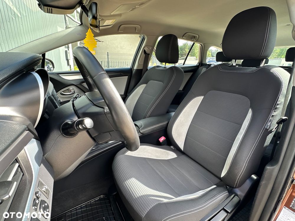 Toyota Avensis Touring Sports 1.6 D-4D Business Edition - 27