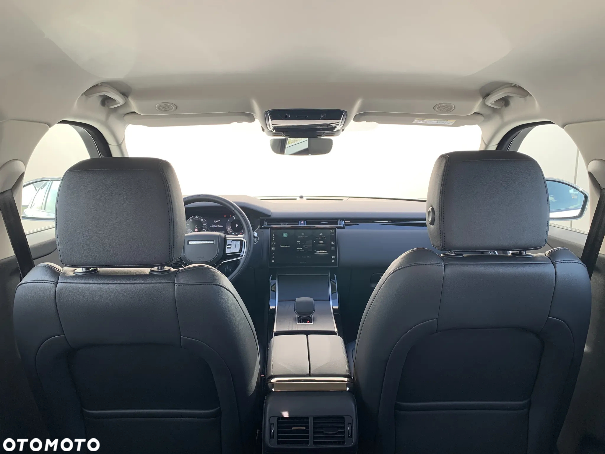 Land Rover Range Rover Velar 2.0 P250 S - 13