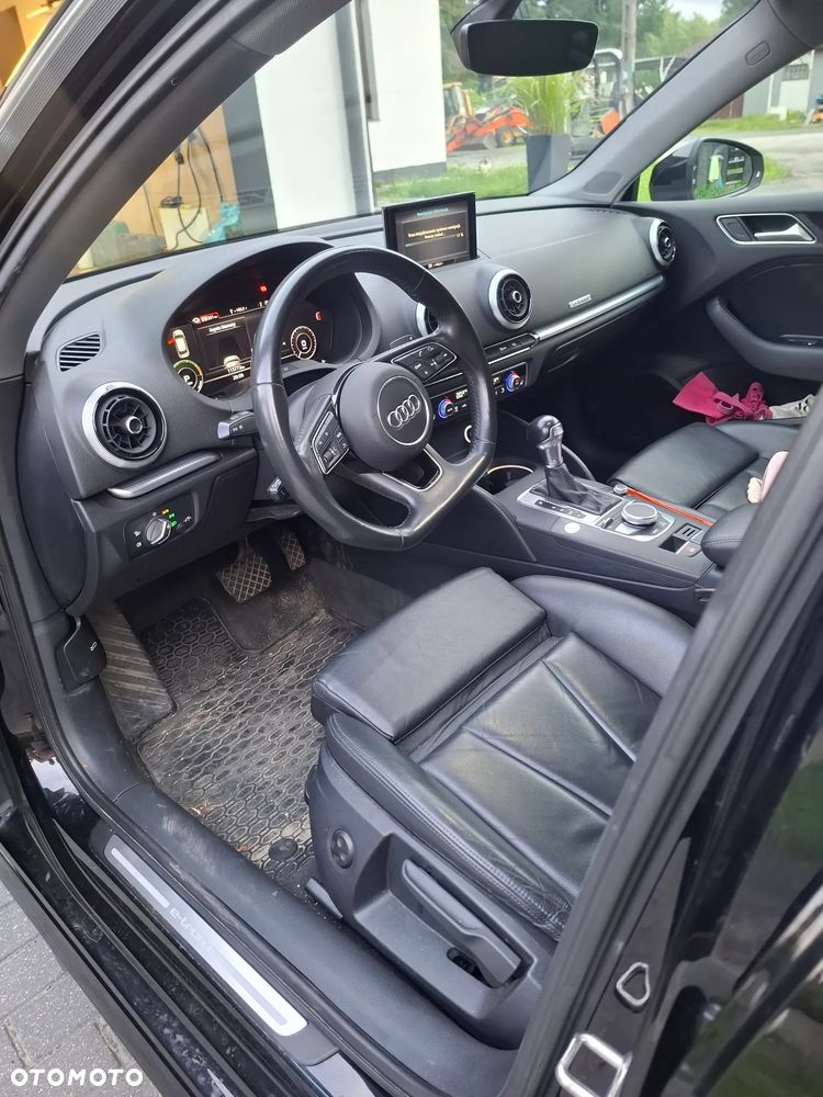Audi A3 Sportback - 12