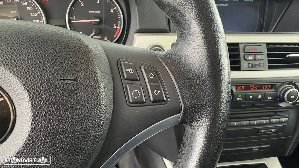 BMW 318 d Navigation - 34