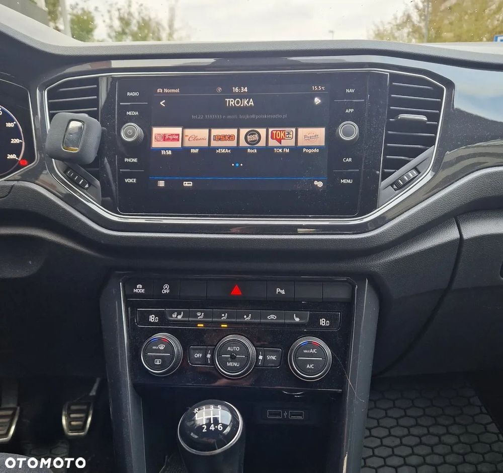 Volkswagen T-Roc 1.5 TSI ACT Premium - 20