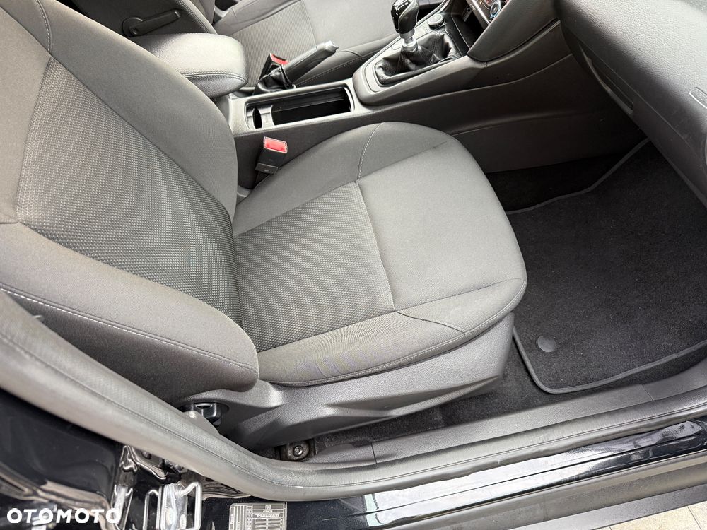 Ford Focus 1.5 TDCi Titanium - 16