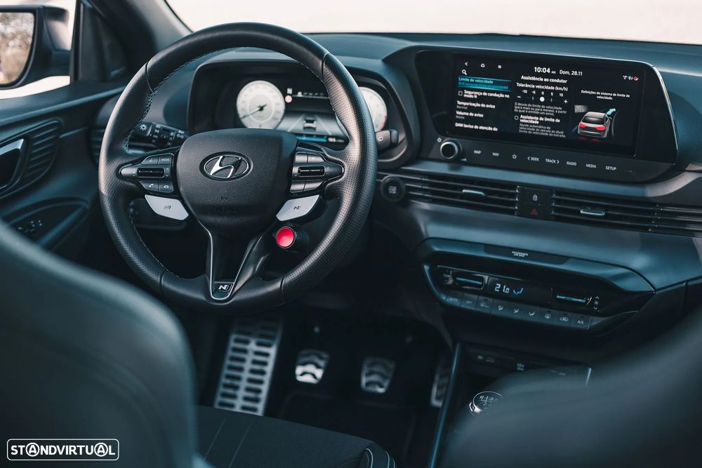 Hyundai i20 N 1.6 T-GDi Performance Pack - 23