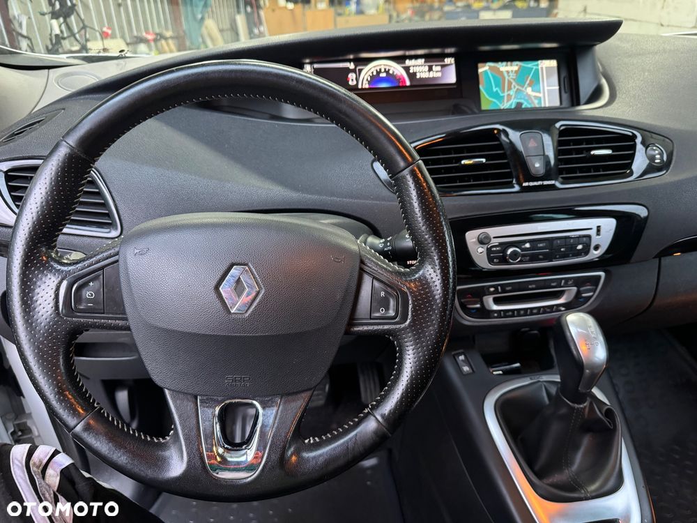 Renault Grand Scenic dCi 110 EDC Bose Edition - 15