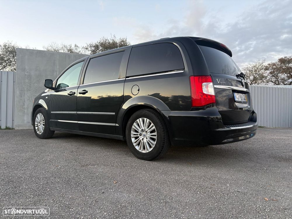 Lancia Voyager 2.8 CRD Gold - 4