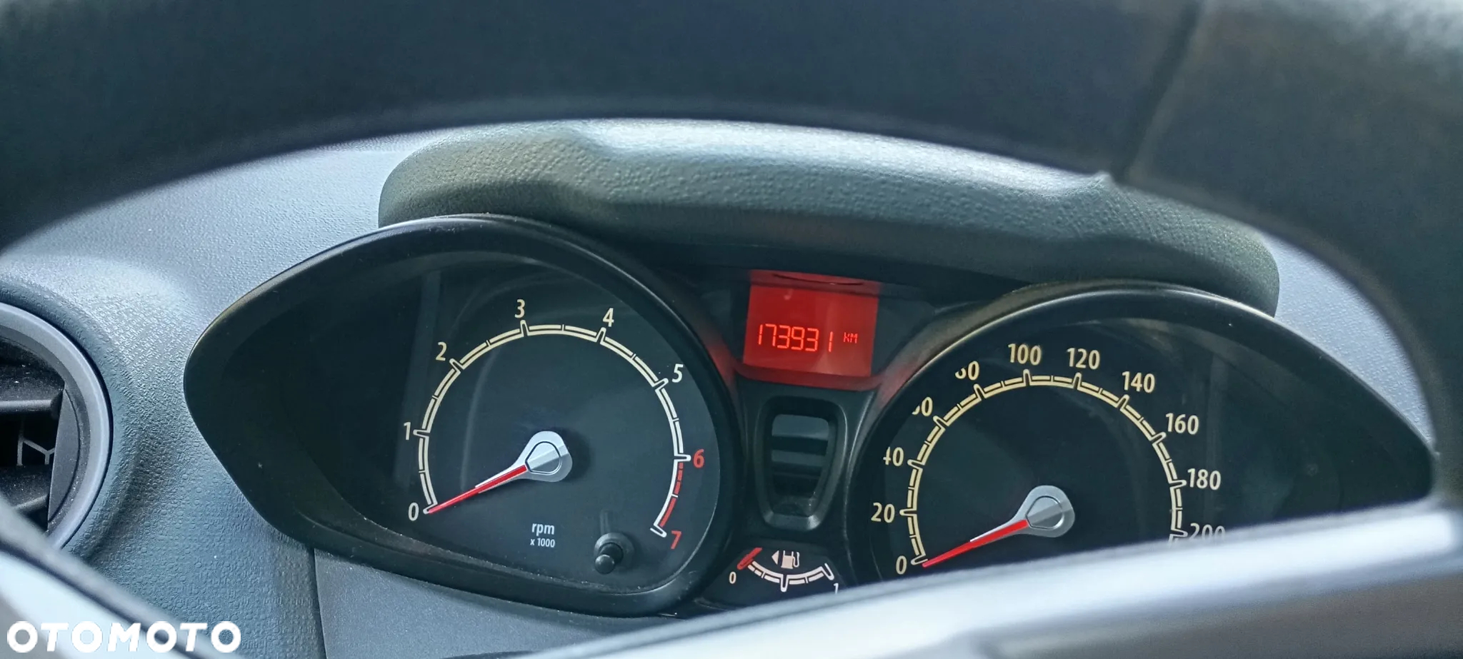 Ford Fiesta 1.25 Ambiente - 10