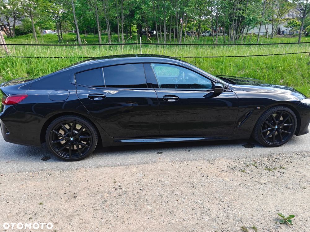 BMW Seria 8 - 11
