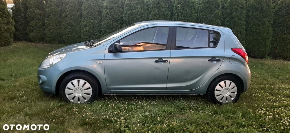 Hyundai i20 - 16
