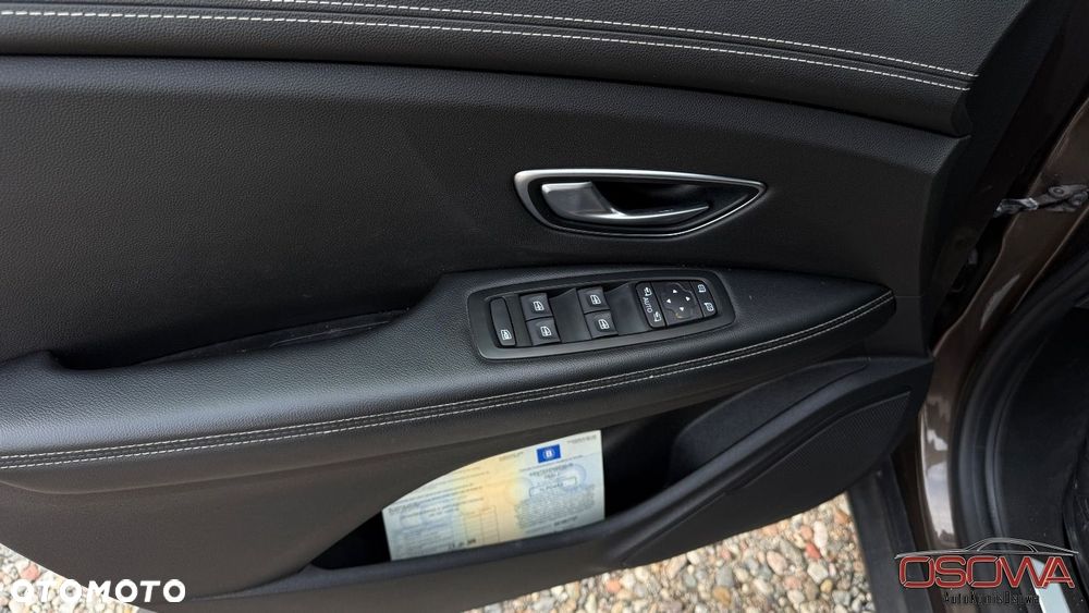 Renault Grand Scenic - 18