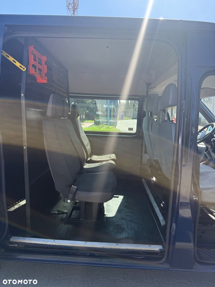 Ford Transit 2.2 TDCI 6 osób Salon PL Brygadówka DOKA - 14