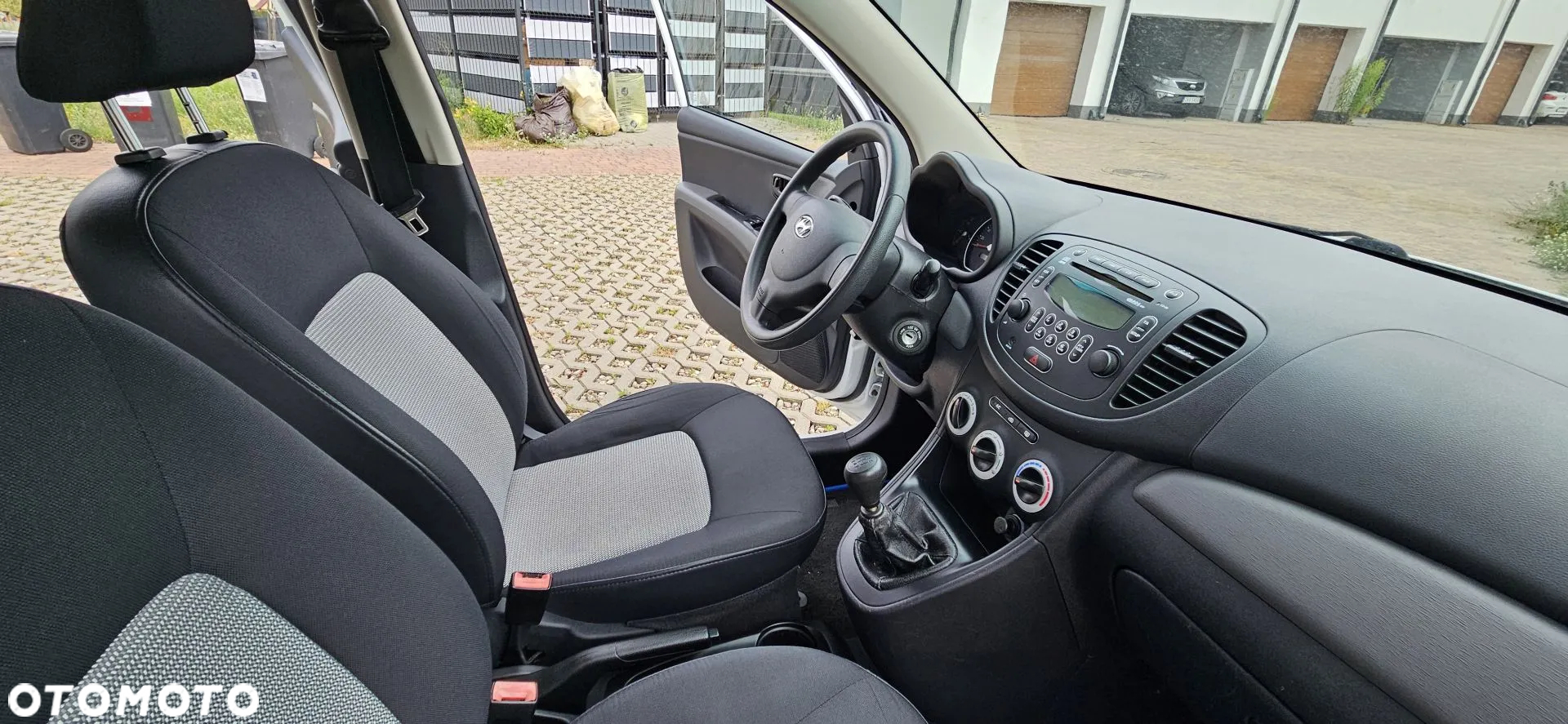Hyundai i10 1.1 Edition Plus - 14