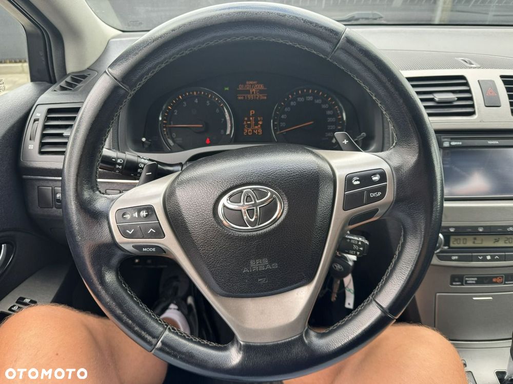 Toyota Avensis - 28