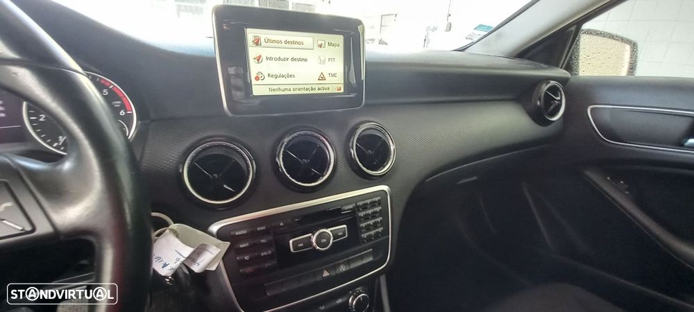 Mercedes-Benz A 160 CDi BlueEfficiency - 10