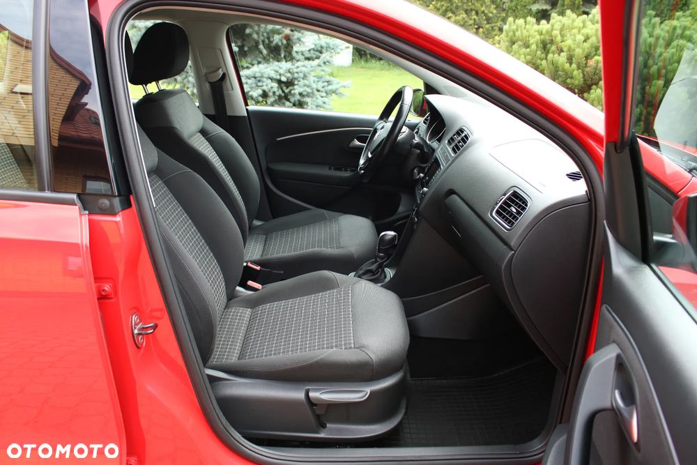 Volkswagen Polo 1.2 TSI BMT Comfortline DSG - 24