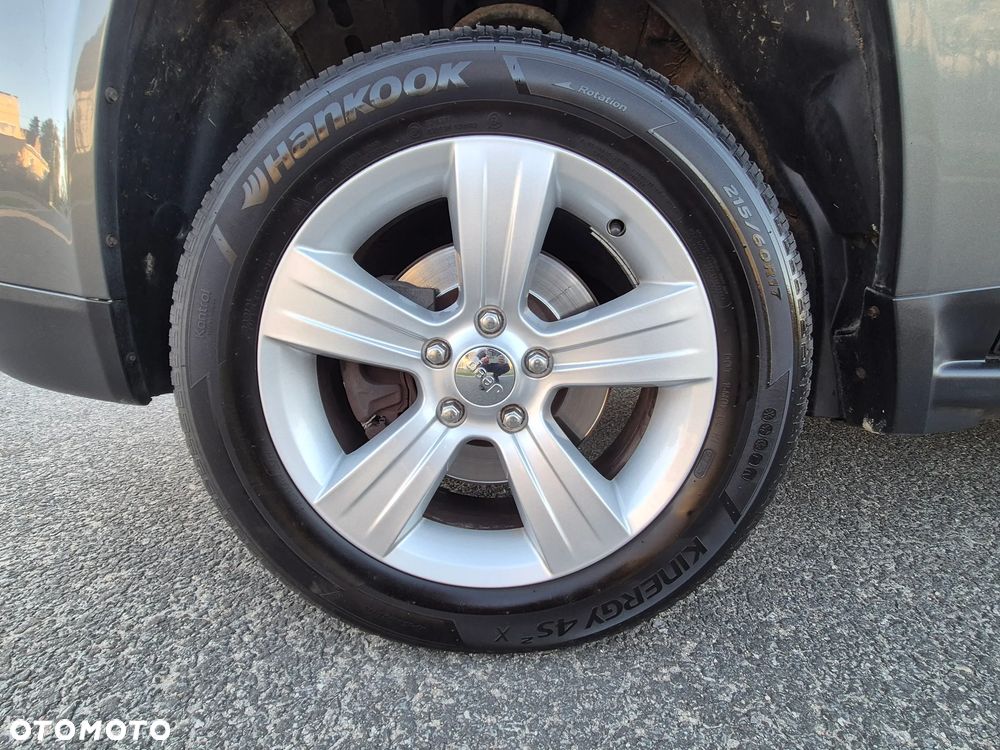 Jeep Compass - 26