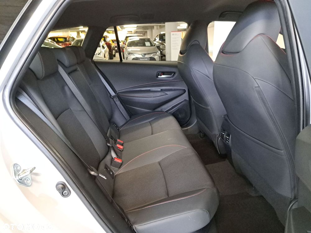 Toyota Corolla 2.0 Hybrid GR Sport - 15