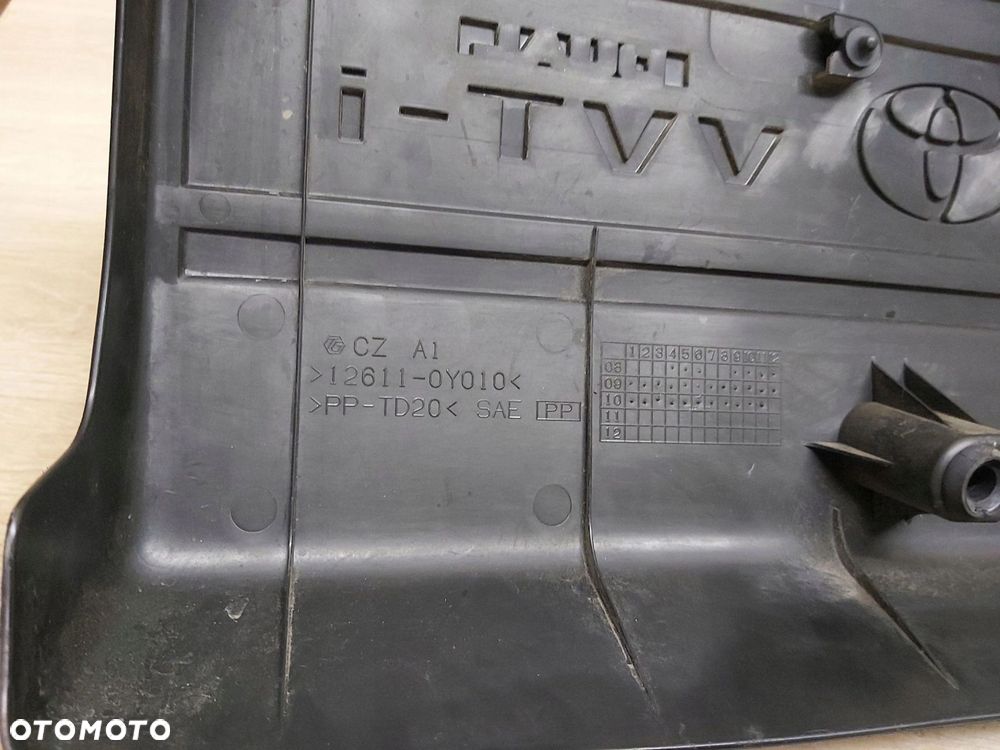 Toyota Yaris II osłona silnika górna 1,33 12611-0Y010 - 3