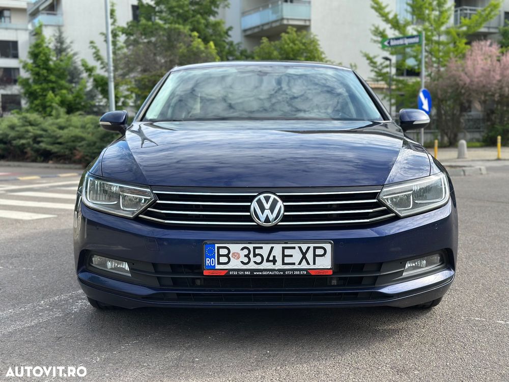 Volkswagen Passat 2.0 TDI SCR DSG Comfortline - 20
