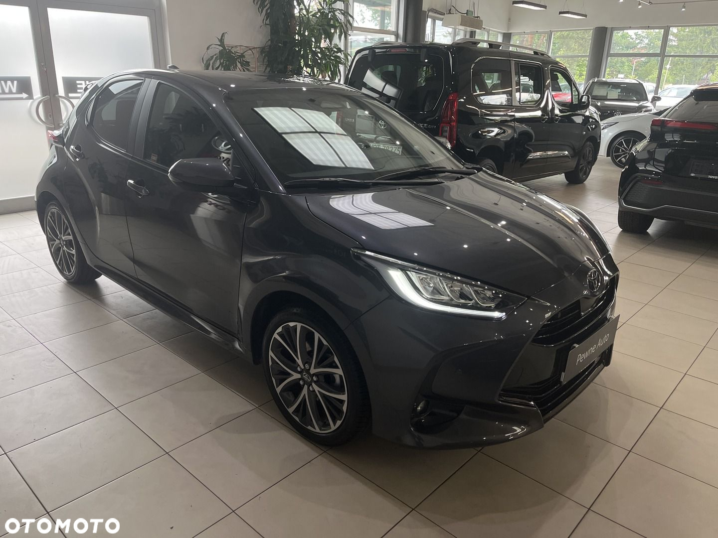 Toyota Yaris - 3