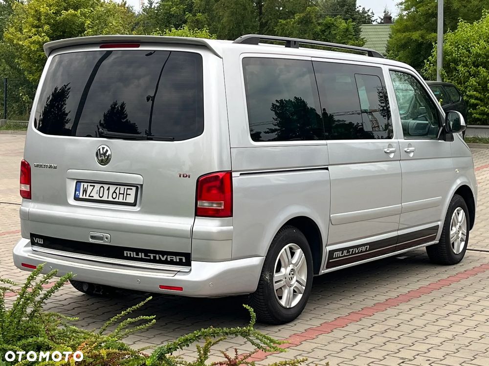 Volkswagen Multivan - 6