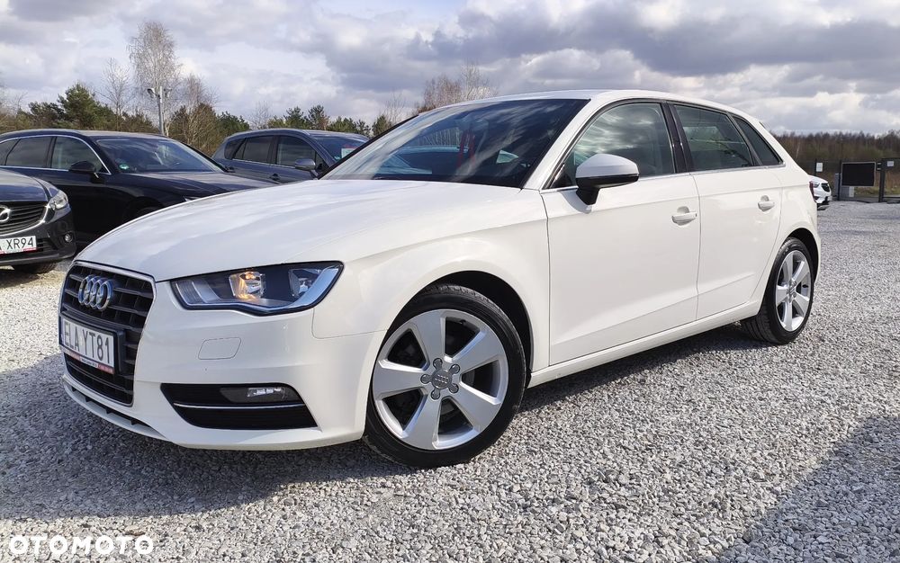 Audi A3 Sportback - 14