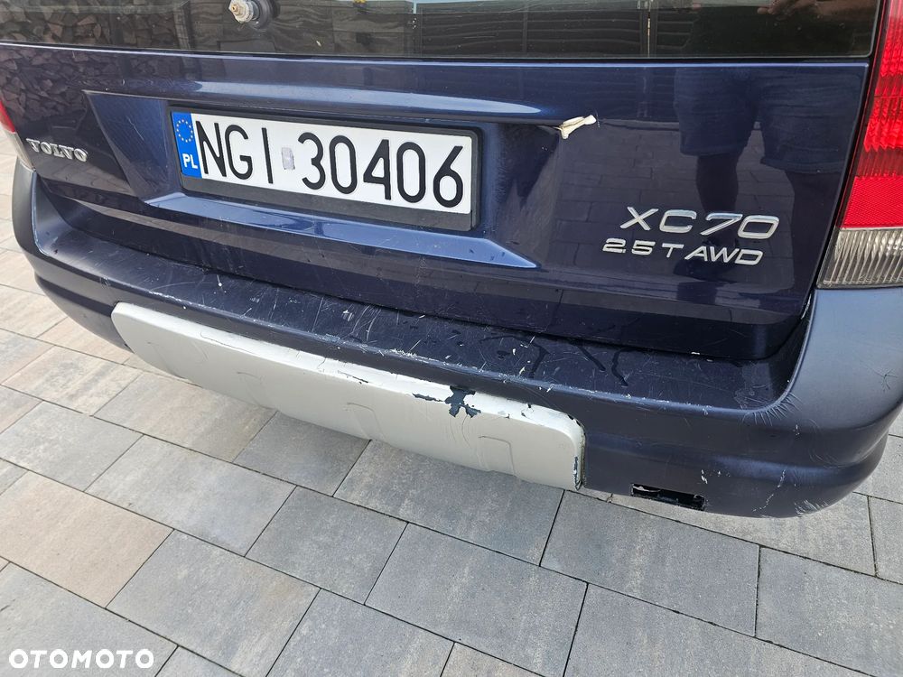 Volvo XC 70 AWD Momentum - 9