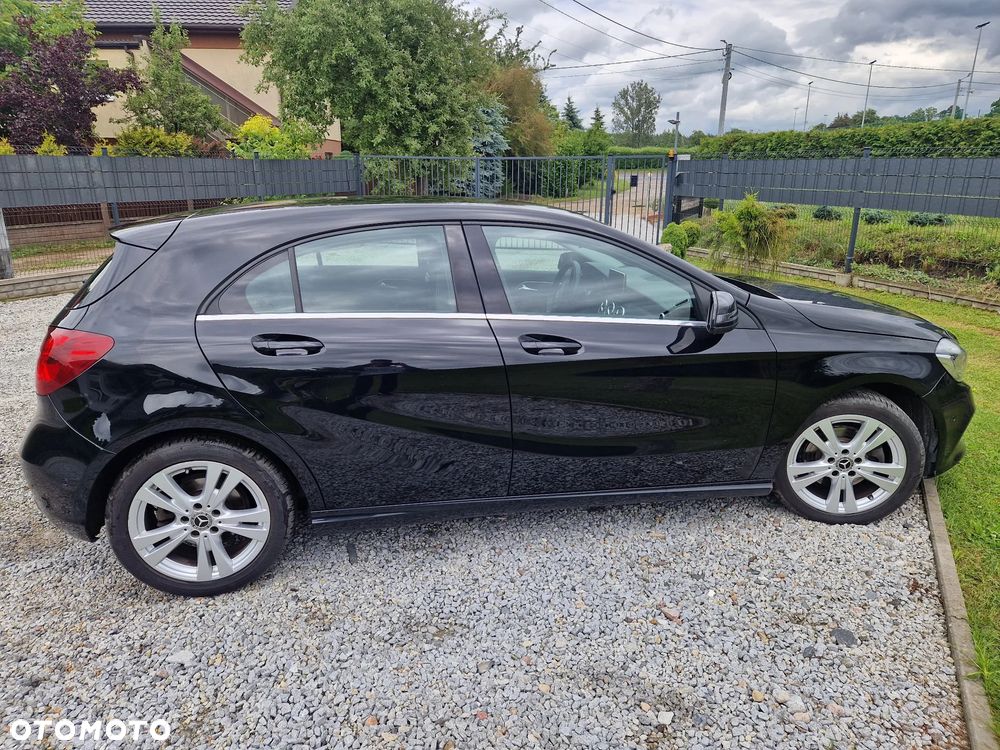 Mercedes-Benz Klasa A 180 (BlueEFFICIENCY) 7G-DCT Urban - 12